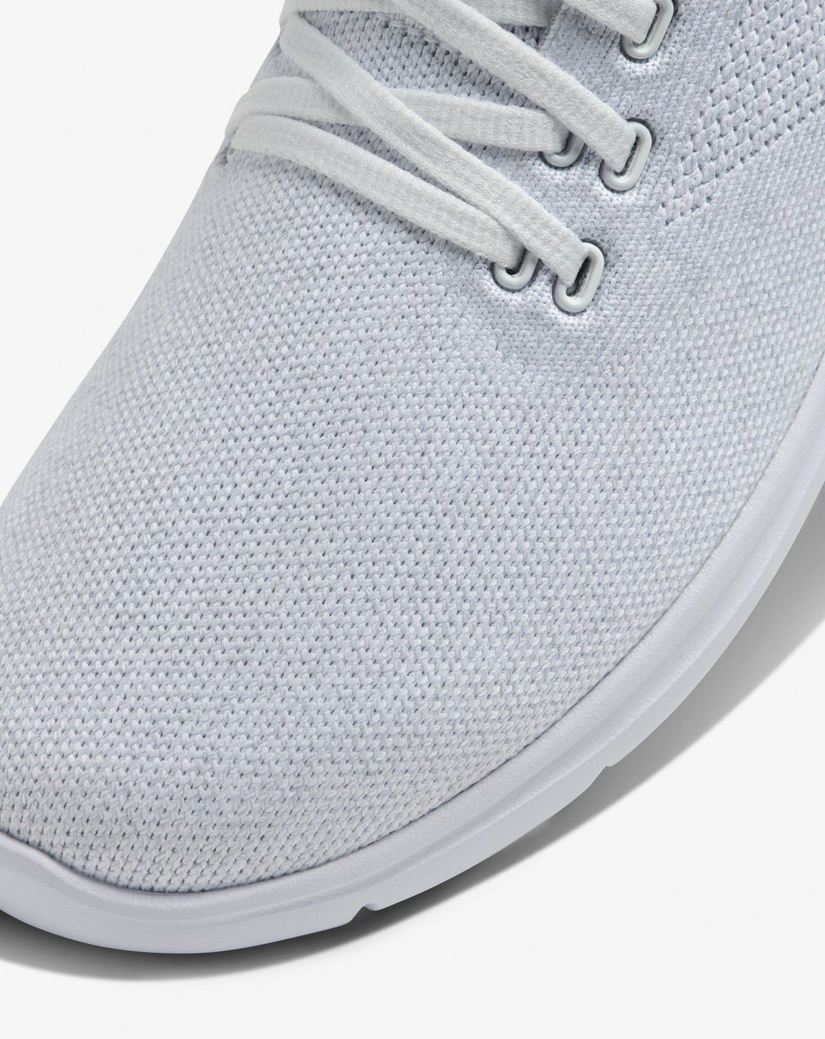 TravisMathew | The Daily Lite Shoe - Heather White