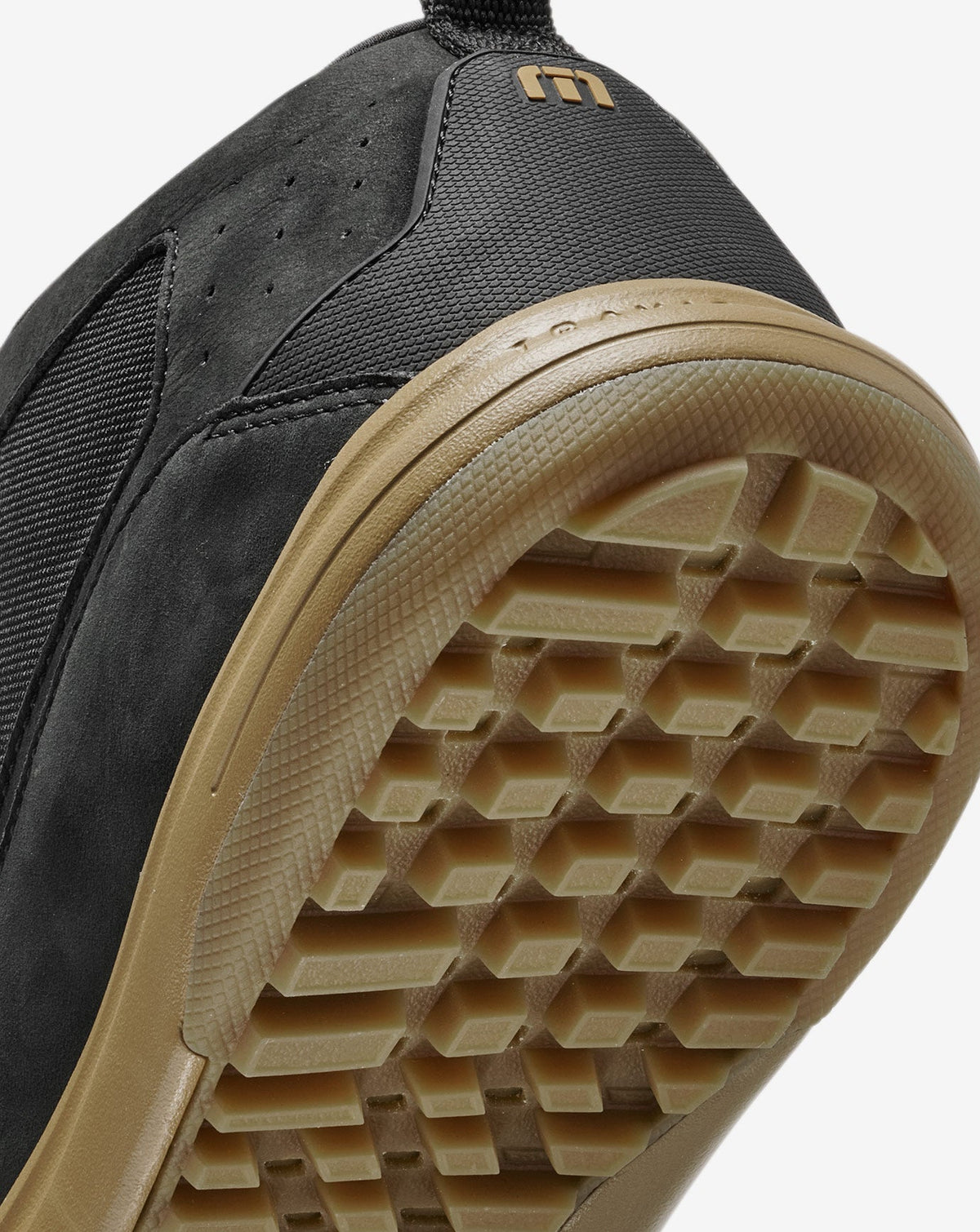 TravisMathew | The Daily Ranger - Black/Gum
