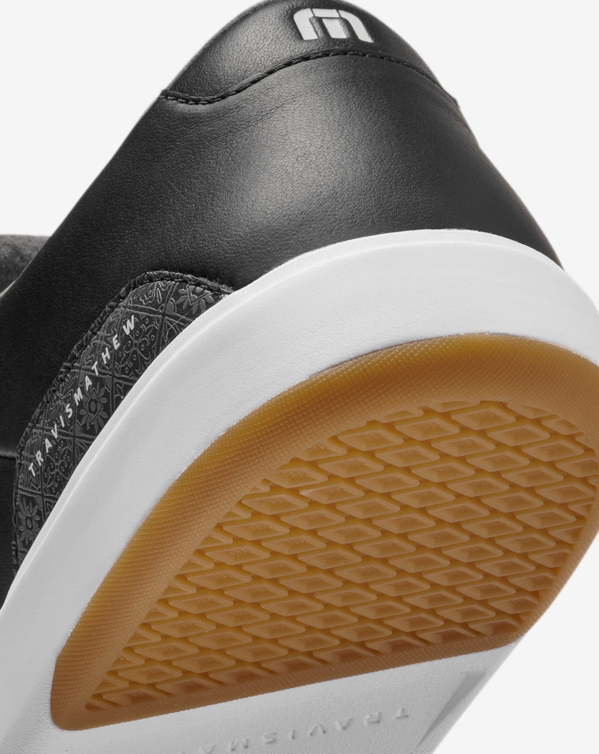 TravisMathew | The Modern Cup - Black