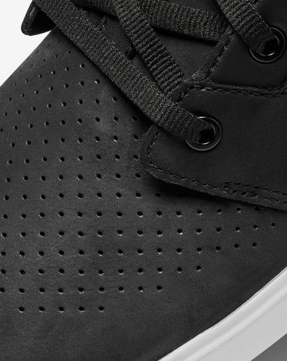 TravisMathew | The Modern Chukka - Black