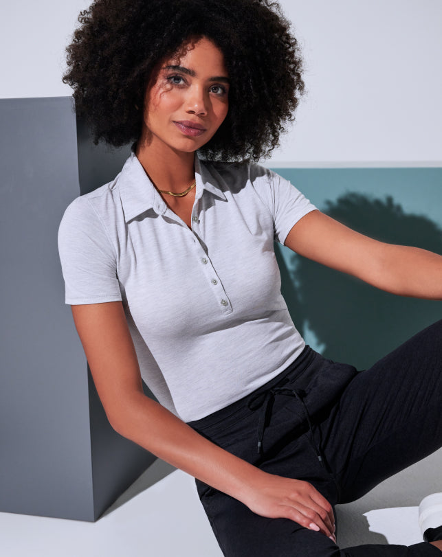 TravisMathew | Featherweight Active Polo - Heather Light Grey