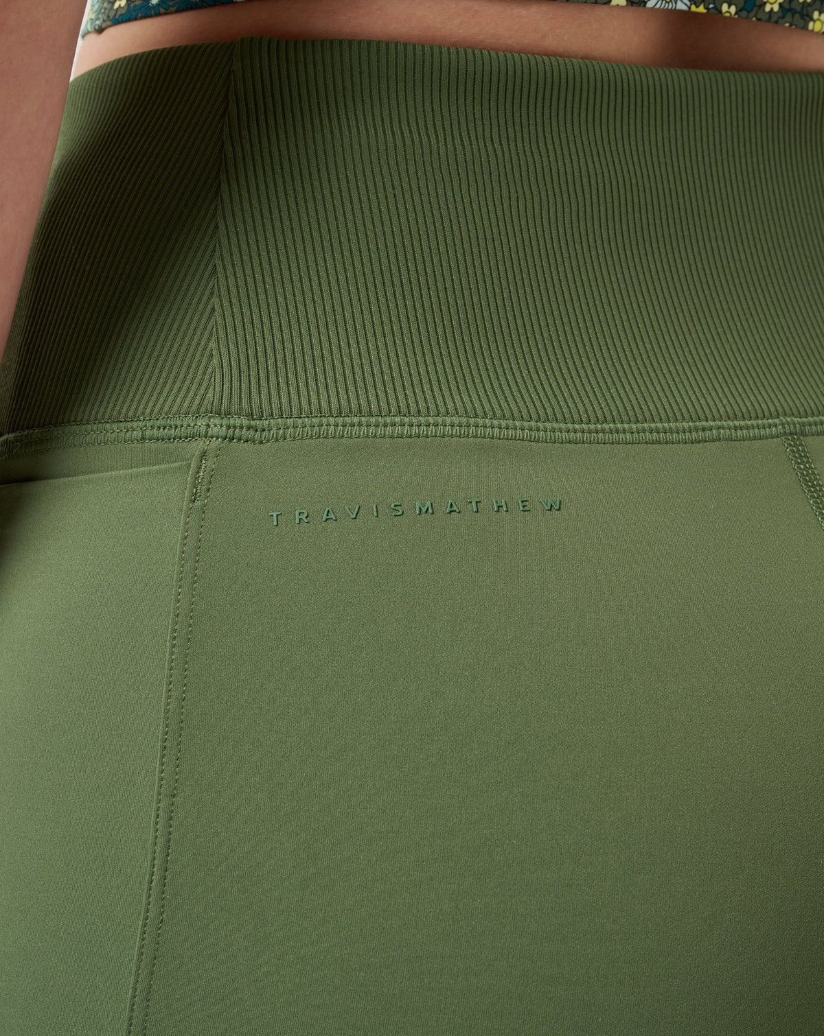 TravisMathew | Ablaze Bonded Short - Bronze Green