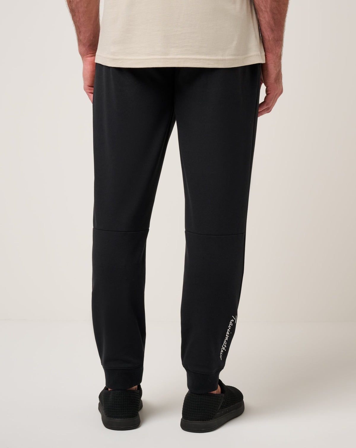 TravisMathew | Shot Maker Cloud Pant - Black