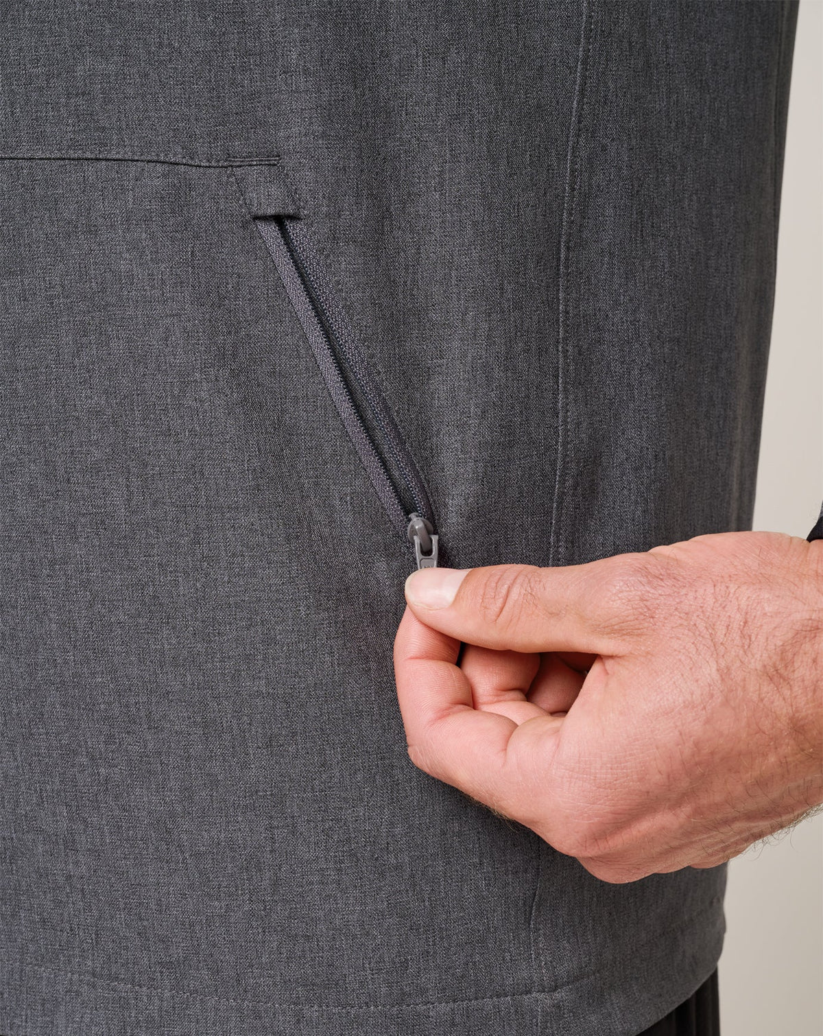 TravisMathew | Court Control Hoodie - Heather Dark Grey