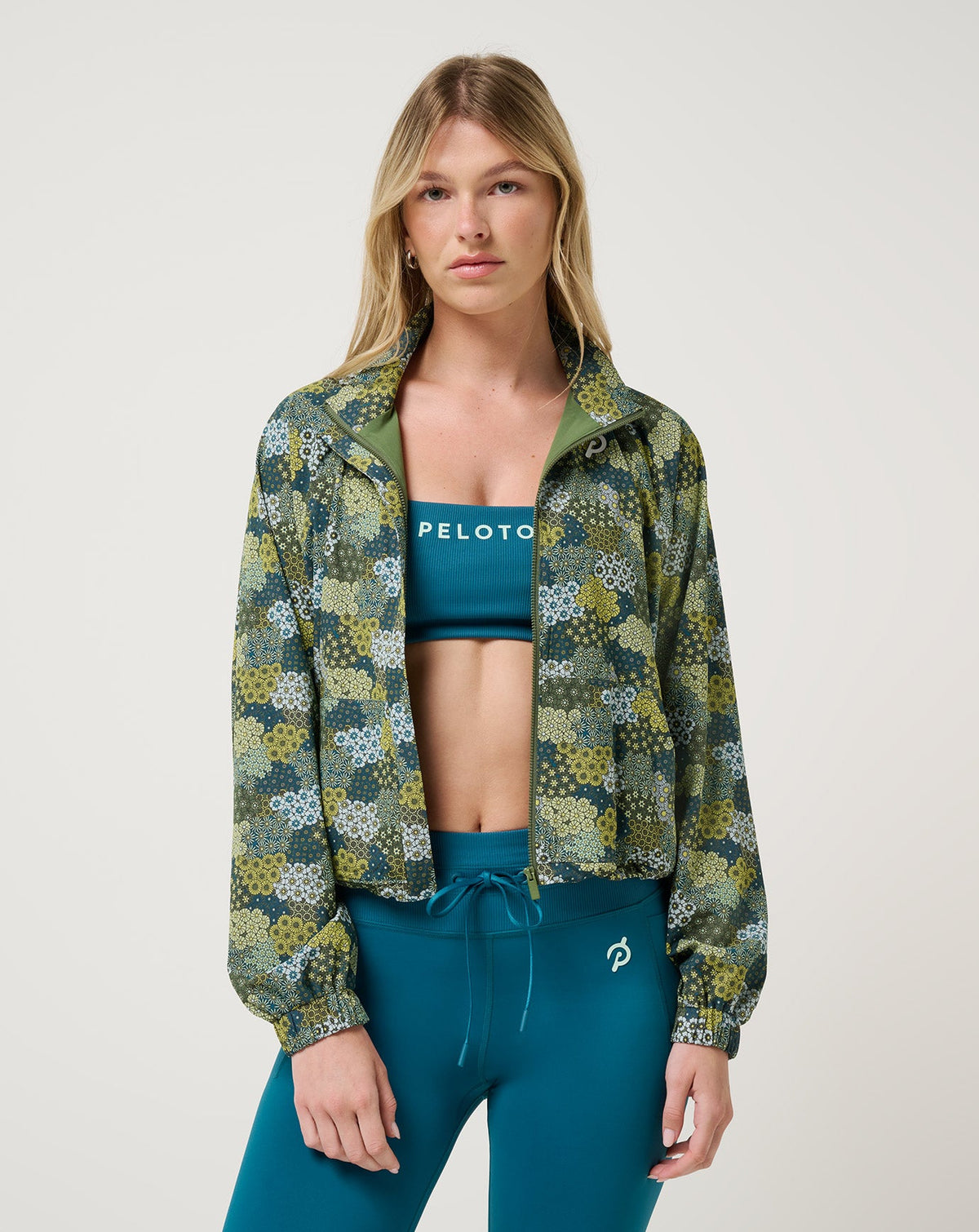 TravisMathew | New Light Jacket - Bronze Green Multi
